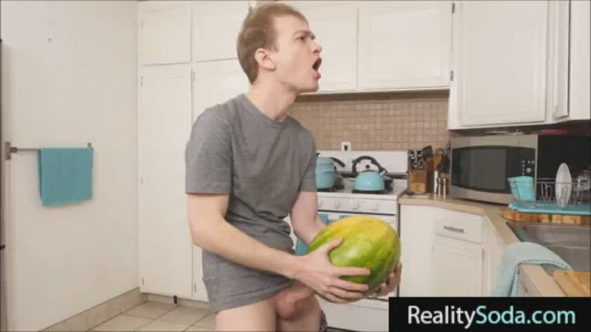 Funny Porn Masturbating Pornstar clip