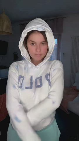 big tits jiggling tiktok clip