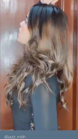 Cleavage Indian Tits clip