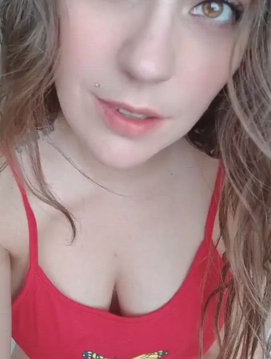 Shaved Pussy Tease clip