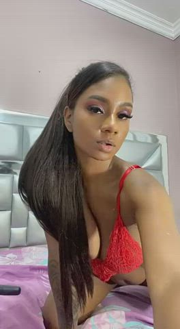 cute ebony kiss latina clip