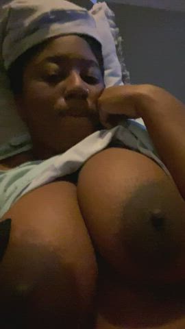 cute ebony tits clip