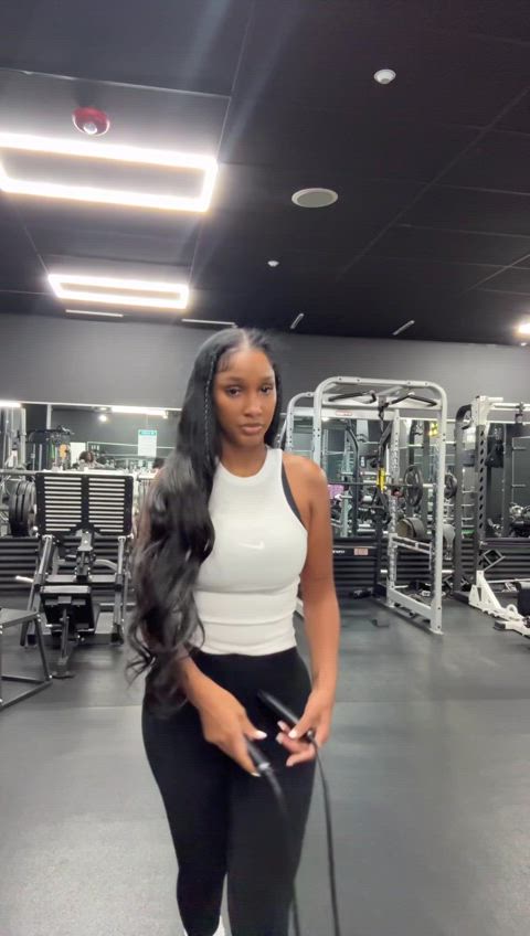big tits black bouncing tits gym puerto rican clip