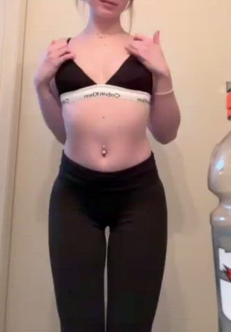 petite teen tits clip