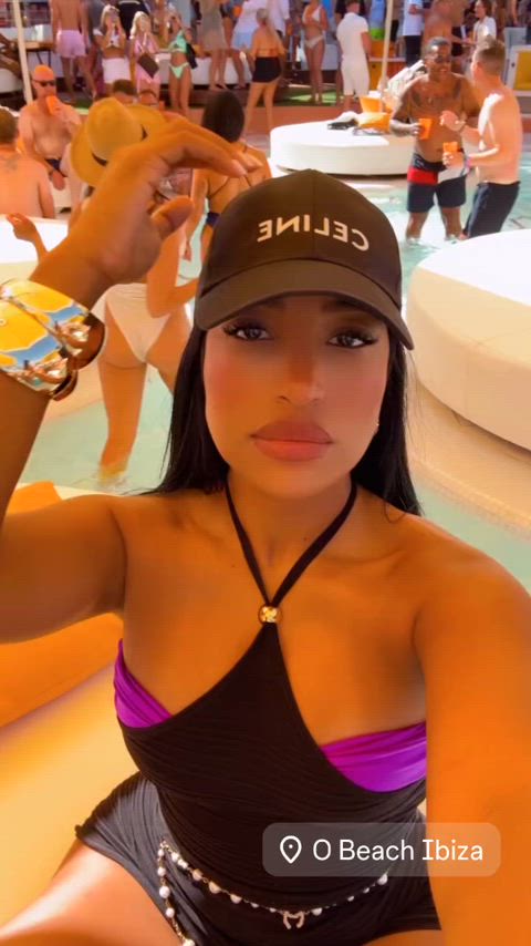 body brazilian club girls clip