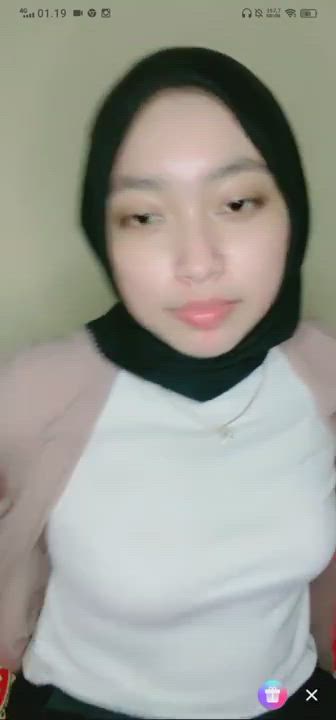 Hijab Lips Muslim clip
