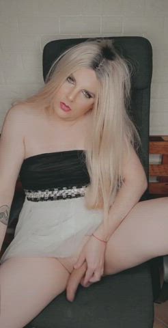 Do u like my pussy better?? ๐๐ฅต