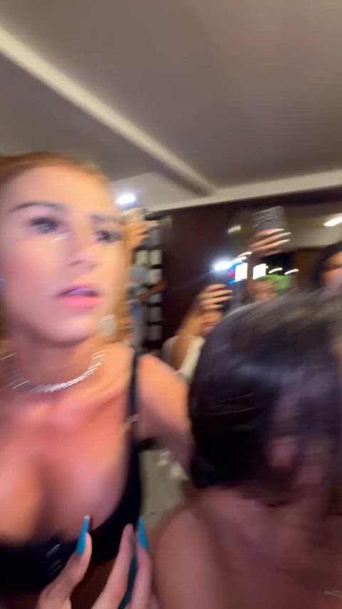 big tits nipslip public clip