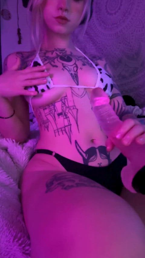 Lick me and Iβll lick you back. I promise.