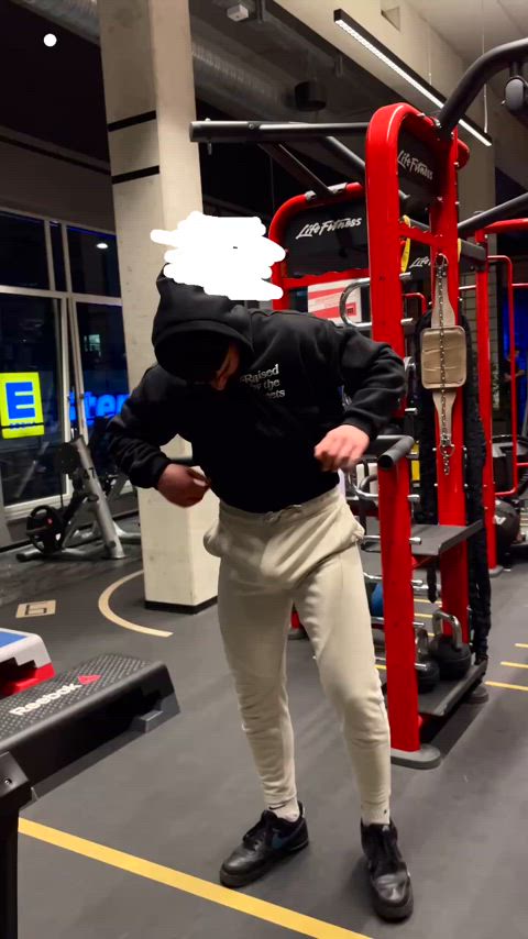 big dick bulge bulgexxl gym clip