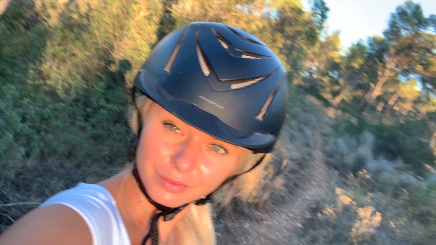 blonde pretty teen clip