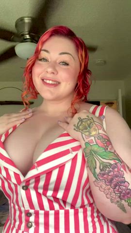 busty with a smile :)