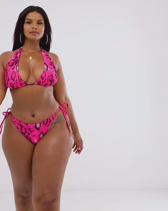 Ass Pretty Thick clip