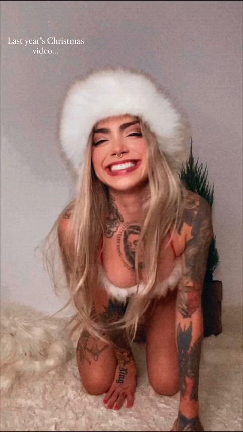 blonde christmas tattooed clip