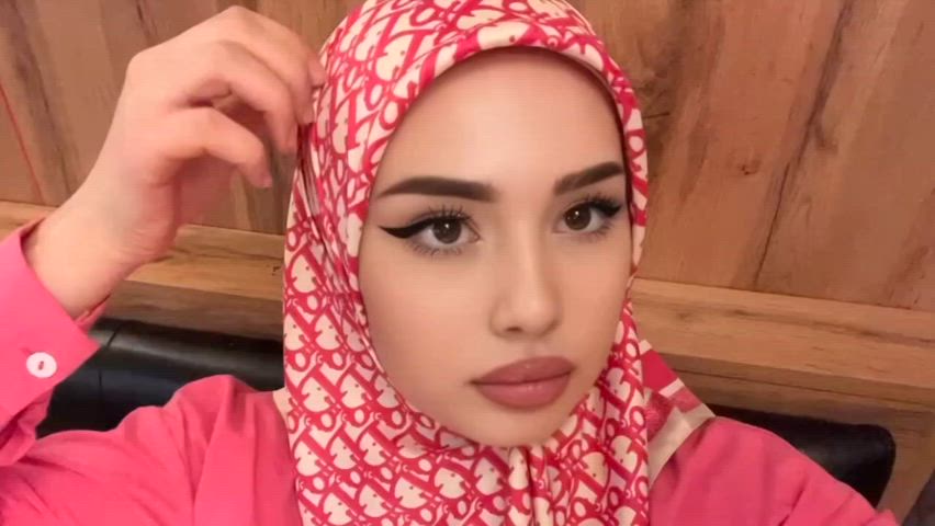 18 years old hijab muslim uniform clip