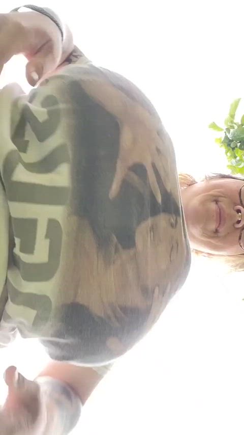 big tits busty ebony hotwife huge tits natural tits thick tits clip