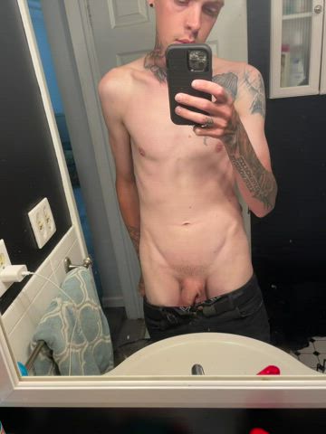 shower time ๐ฎโ๐จ