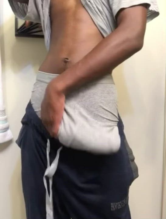 Just playing with my dick??♂️?