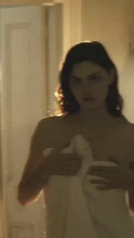 celebrity kinky lips skinny striptease tight pussy topless clip