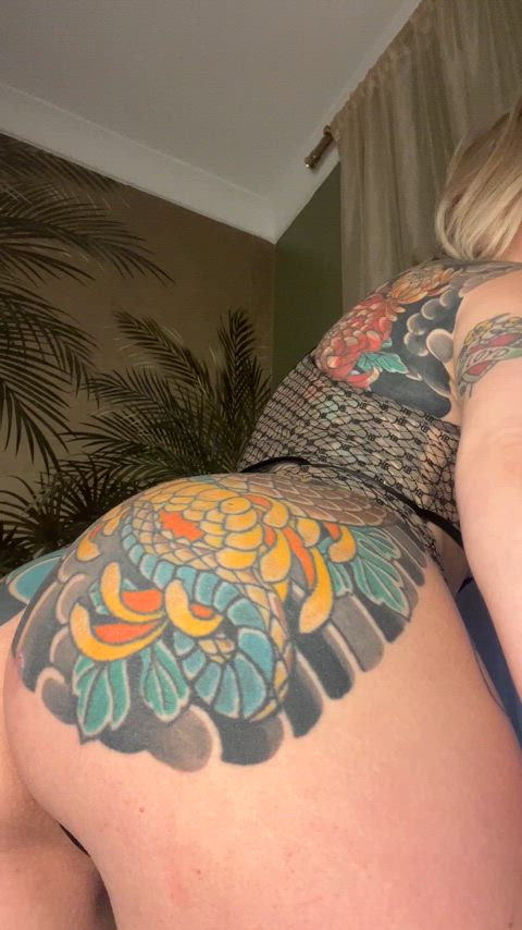 brat domme milf clip