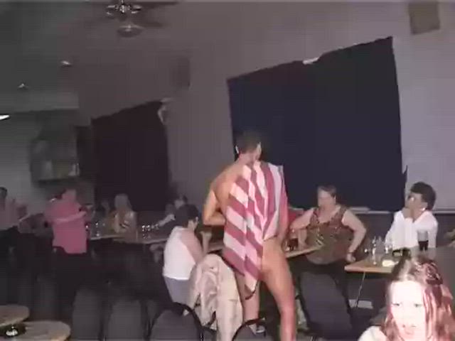 Blowjob Cheating Exposed Handjob MILF Mature Party Sex Parties r/ExposedToStrangers