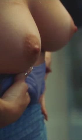 big tits boobs celebrity sydney sweeney tits clip