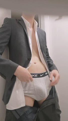get on your knees and make me hard
