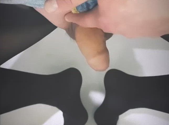 Covered or pulled back while leak precum?