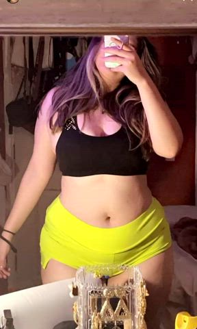 alejandra gil ass sbbw stomach clip