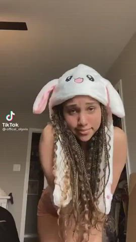 Cute Dancing Solo clip