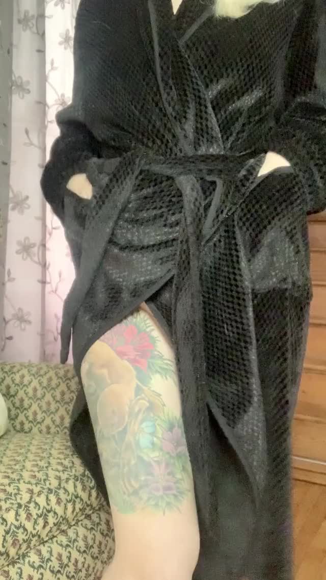 Robe reveal...I tried ?♀️