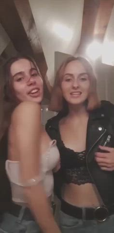European Natural Tits Nipslip clip
