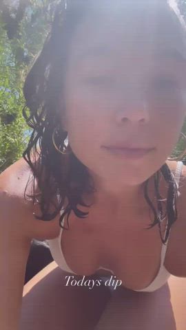 bikini pawg white girl clip