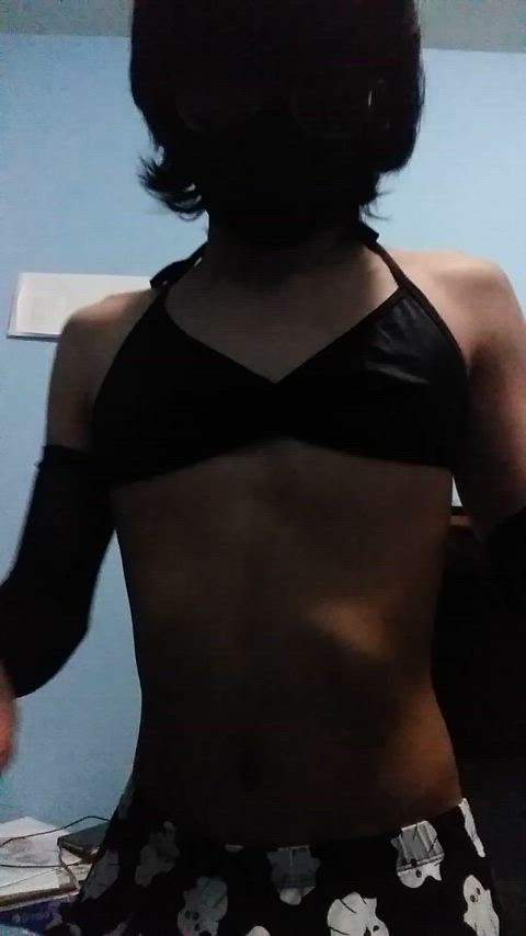 crossdressing femboy solo clip
