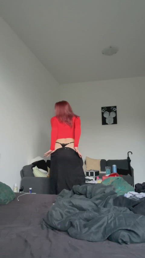 ass big ass big tits dancing on/off onlyfans teen tits just-boobs clip