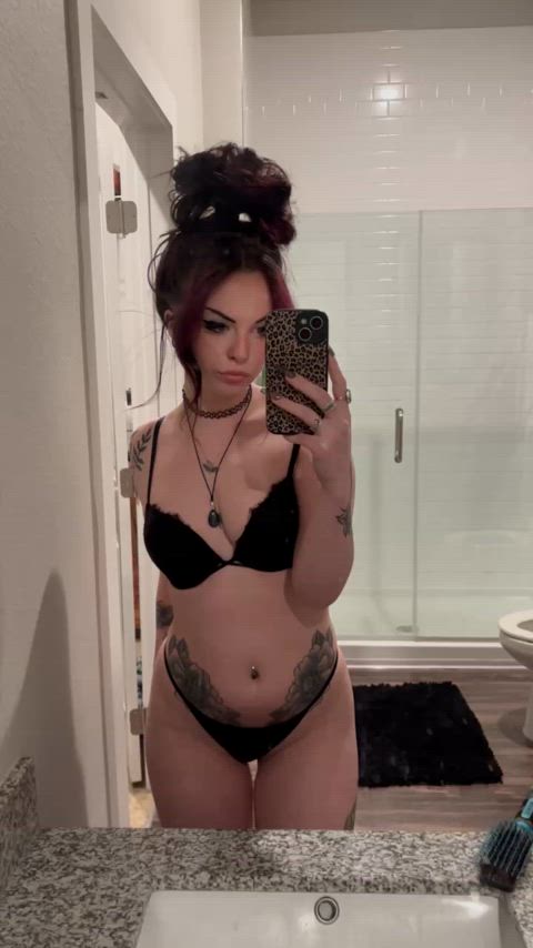 Shower time π¦