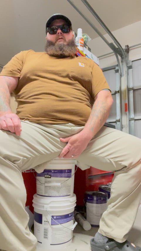 I’ll leave the garage open if you want to come by