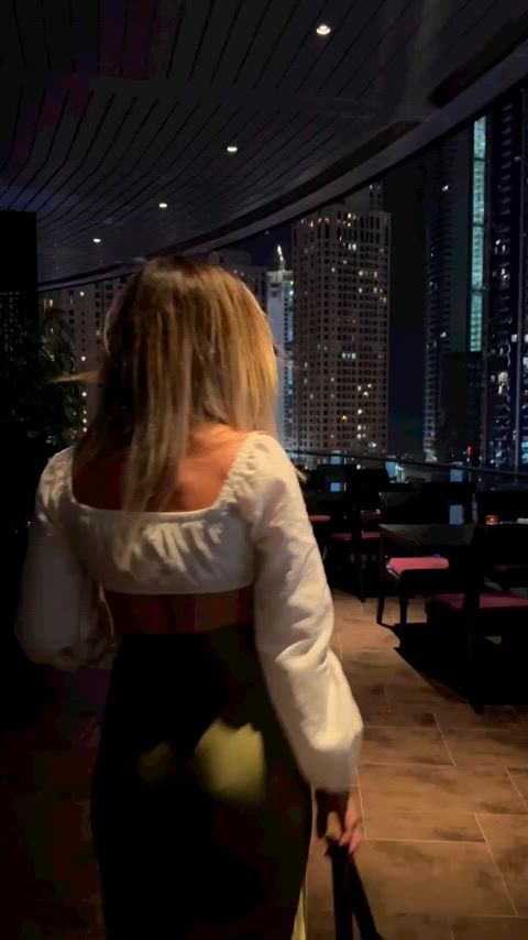 amateur date public solo clip