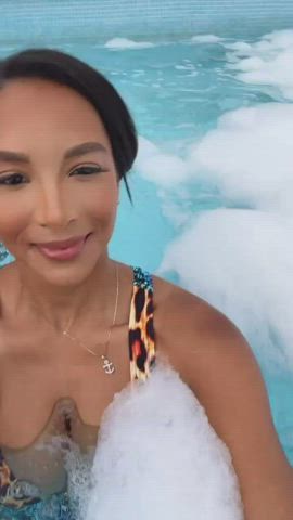 ebony swimming pool swimsuit tits clip