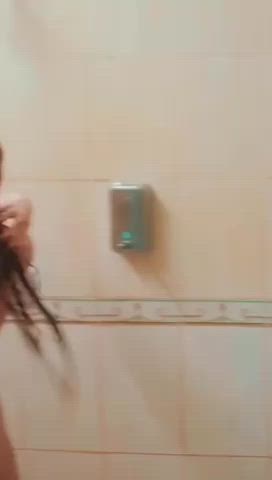 celebrity nude shower clip