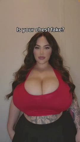 busty cleavage huge tits clip