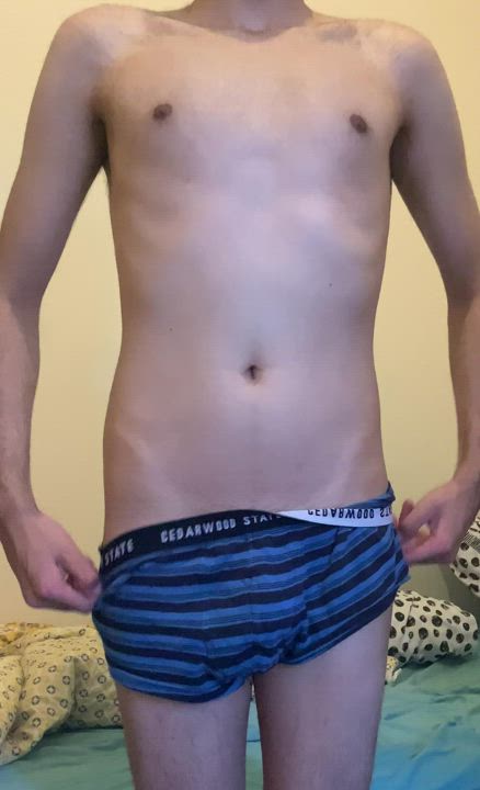 My first post :3 Starting off my morning with a stretch!