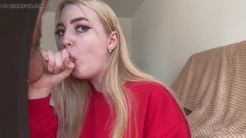 Babe Blonde Blowjob Handjob Russian clip
