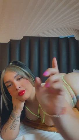 Big Ass BongaCams Chaturbate Dancing Latina Stripchat Twerking clip