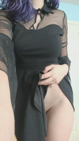 she has a beautiful body &lt;3