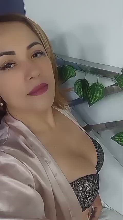 latina lingerie milf sensual clip