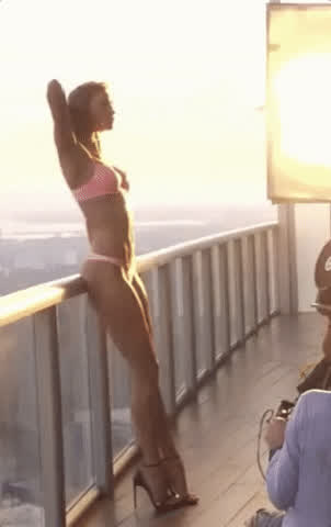 amateur ass big tits clip