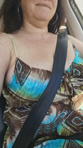 MILF Mature Nude Public Tits clip
