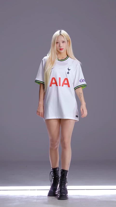 ass blonde boots dance korean tease kpop clip