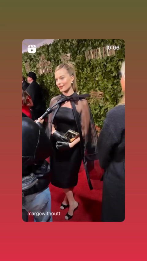 blonde dress margot robbie clip